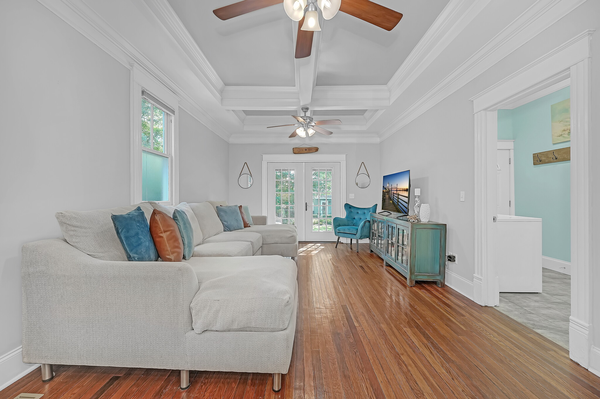 Building Photo - 312 N 5th Ave