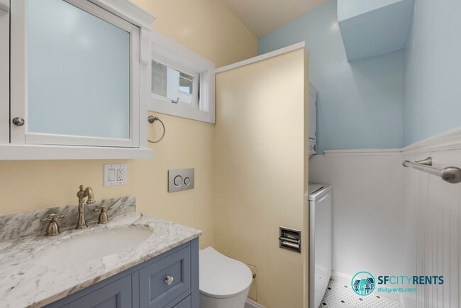 Building Photo - Intimate Luxury Space w/ Chef's Kitchen, 2 New Baths; Private Deck Overlooks Zen Courtyard