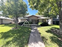Building Photo - A Very Nice 2bd/1ba Citrus Heights Condo with Garage