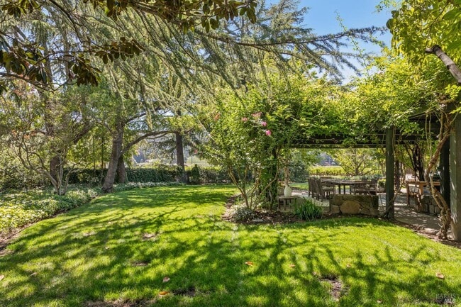 Building Photo - 1819 Zinfandel Ln