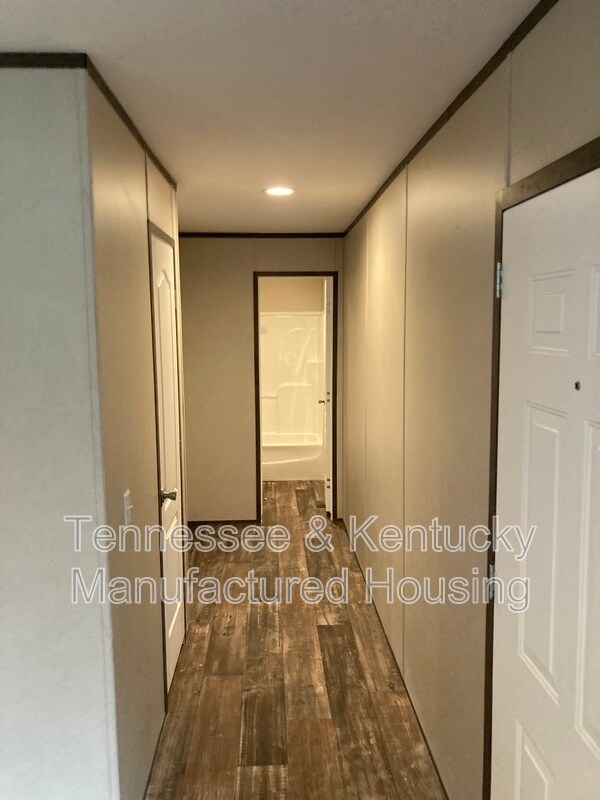 Building Photo - 333 Hillsdale Estates Ln
