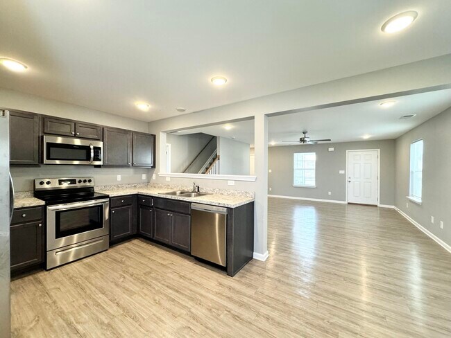 Building Photo - 6093 Arbor Wds Wy