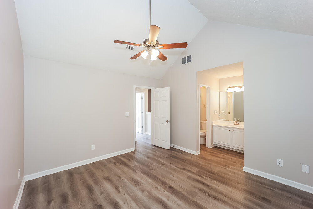 Building Photo - 760 Glenshire Ct