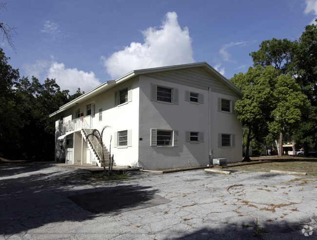 Primary Photo - Sandalwood Apartments
