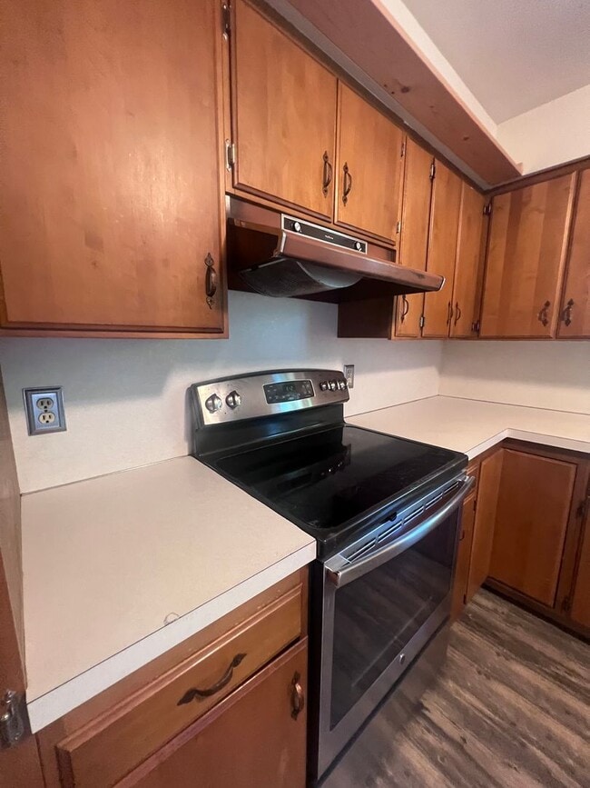 Building Photo - Cute 2BR 1 BA home in Bremerton near PSNS