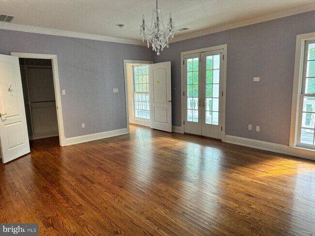 Building Photo - 10856 Patowmack Dr