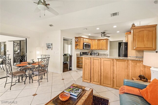 Building Photo - 4092 Belair Ln