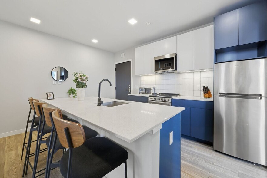 Building Photo - 1151 N 3rd St