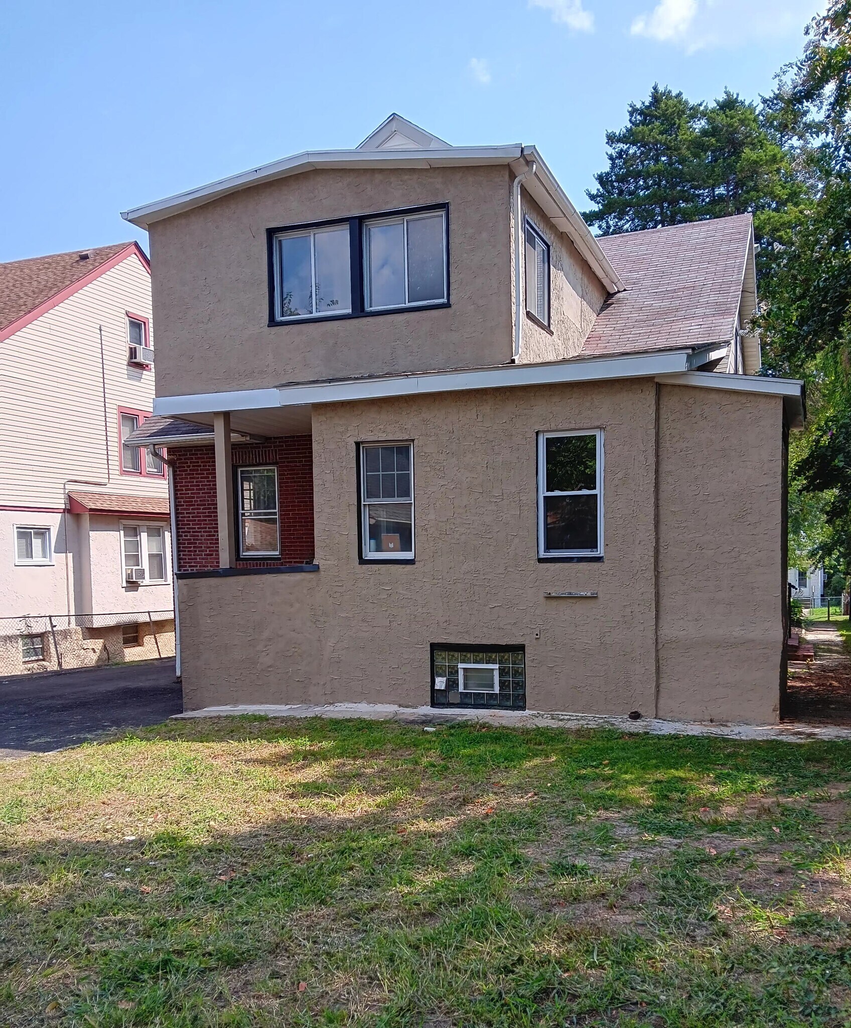 Building Photo - 238 Penn Blvd