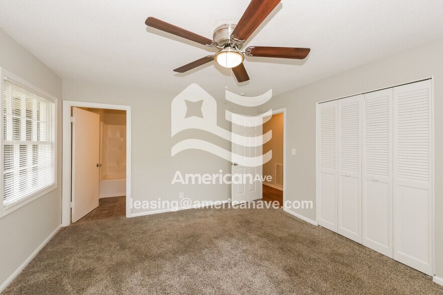 Building Photo - 413 William Dr