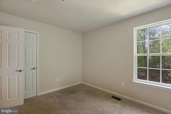 Building Photo - 6981 Linden Ave