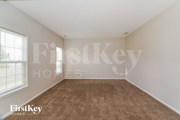 Building Photo - 8142 Corktree Dr