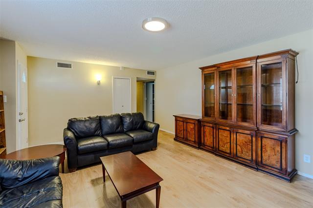 Building Photo - 2614 St George Dr