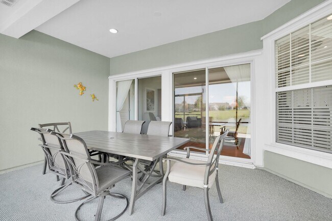 Building Photo - 17 Thomas Bee Dr