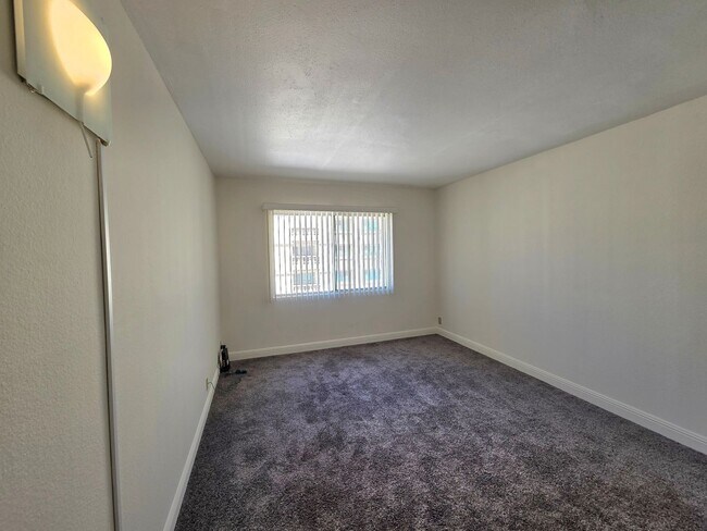 Building Photo - Beautiful 2 Bed/2 Bath Condo in Scottsdale...