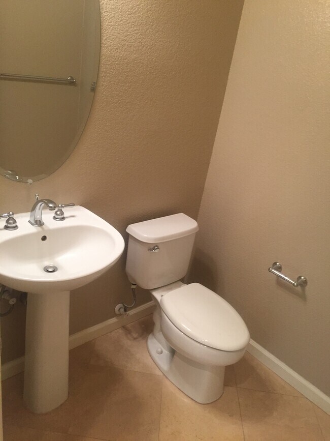 Building Photo - 4057 Crandall Cir
