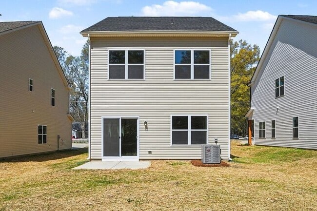 Building Photo - Brand New 4BD/2.5BA Home in Mooresville!