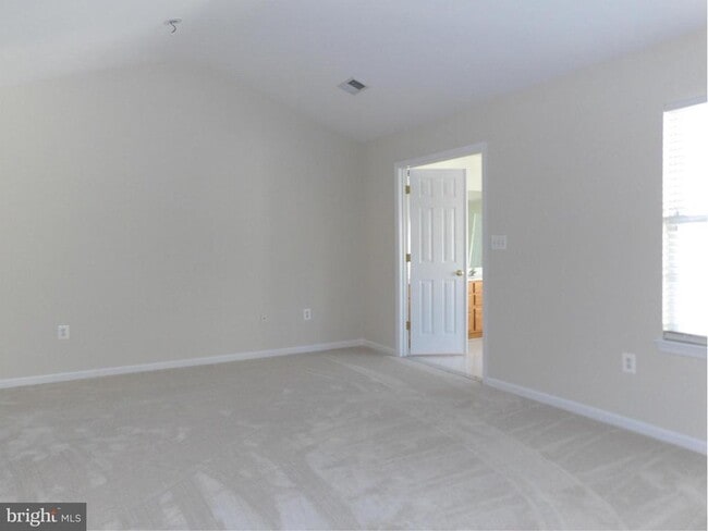 Building Photo - 4142 Fairfax Center Creek Dr