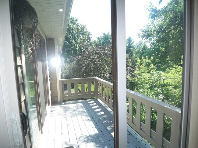 Building Photo - 288 Pembridge Ln
