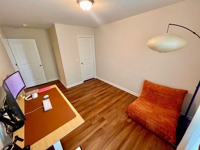 Building Photo - 1764 Snead Dr