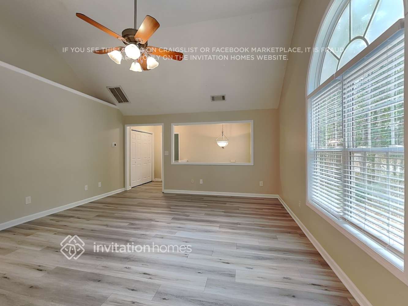 Building Photo - 432 Meadowbrook Dr