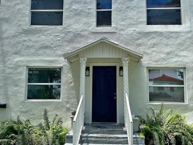 Primary Photo - 2111 SW 14th Terrace