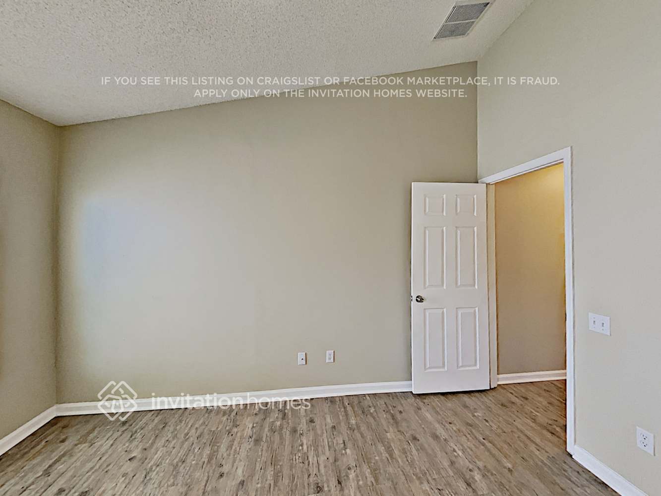 Building Photo - 3564 Moss Pointe Pl