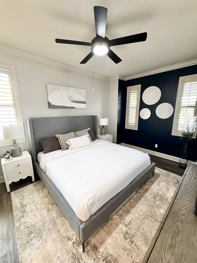 Building Photo - 414 SE 21st Terrace