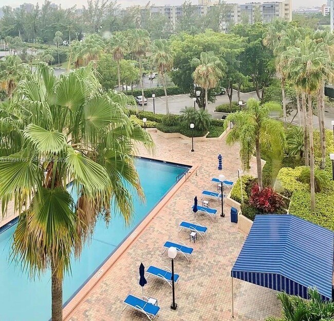 Building Photo - 500 Three Islands Boulevard