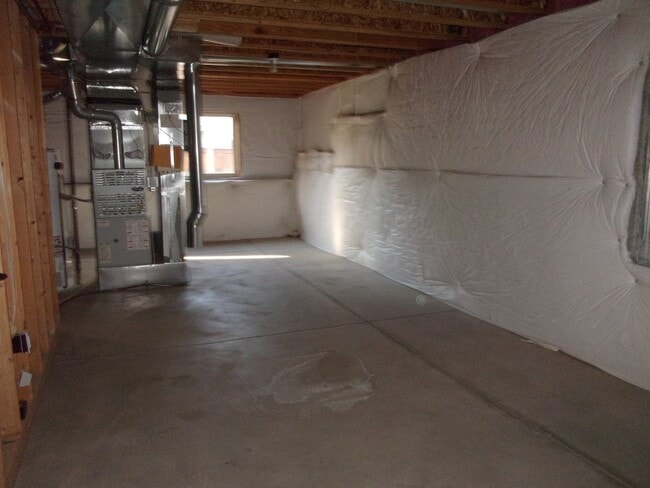 Building Photo - Highlands Ranch 2-Story (22AS)