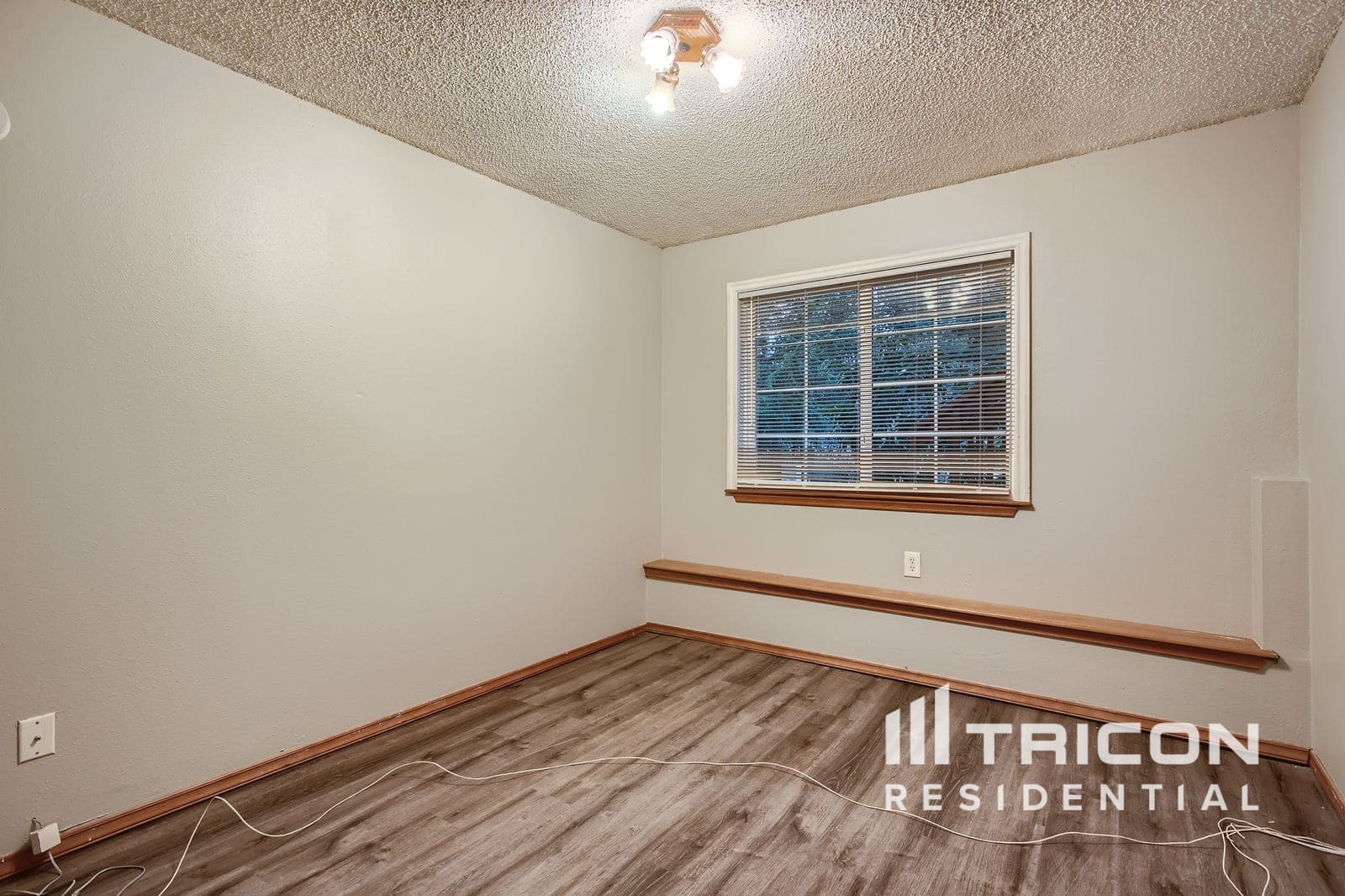Building Photo - 515 SW 328th Ct