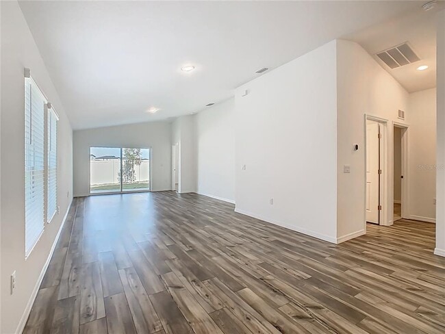 Building Photo - 4711 Rolling Lk Ln