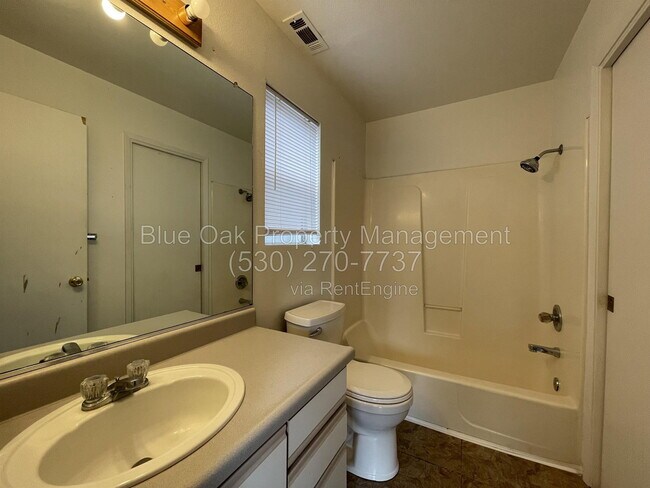 Building Photo - 2756 Revere Ln