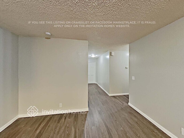 Building Photo - 256 Andrea Dr