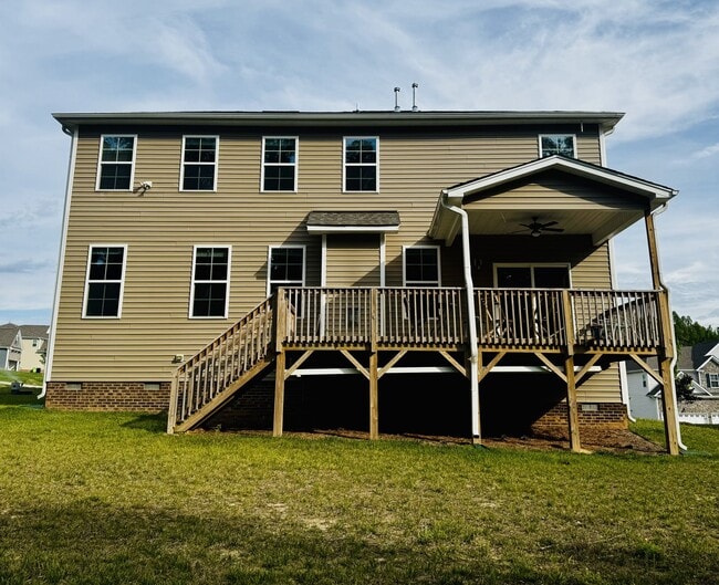 Building Photo - 4667 Thatcher Woods Dr