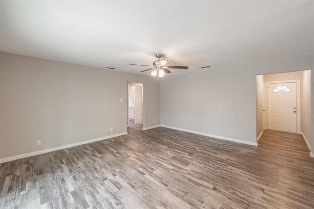 Building Photo - 5753 Saramac Dr