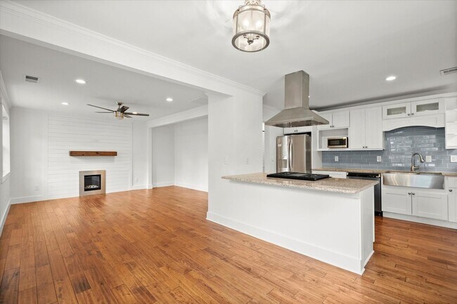 Building Photo - 481 Griffin St NW