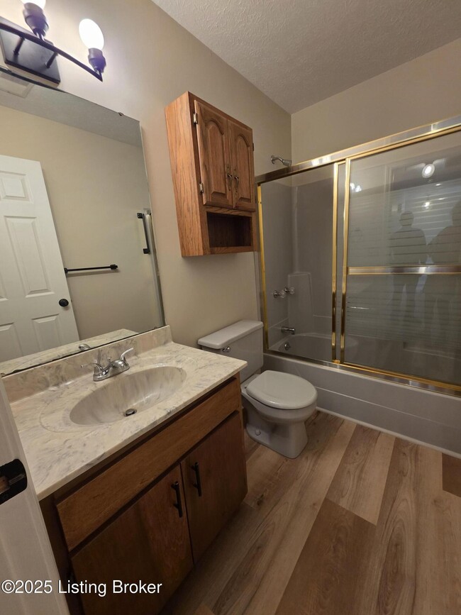 Building Photo - 130 Flintstone Ct