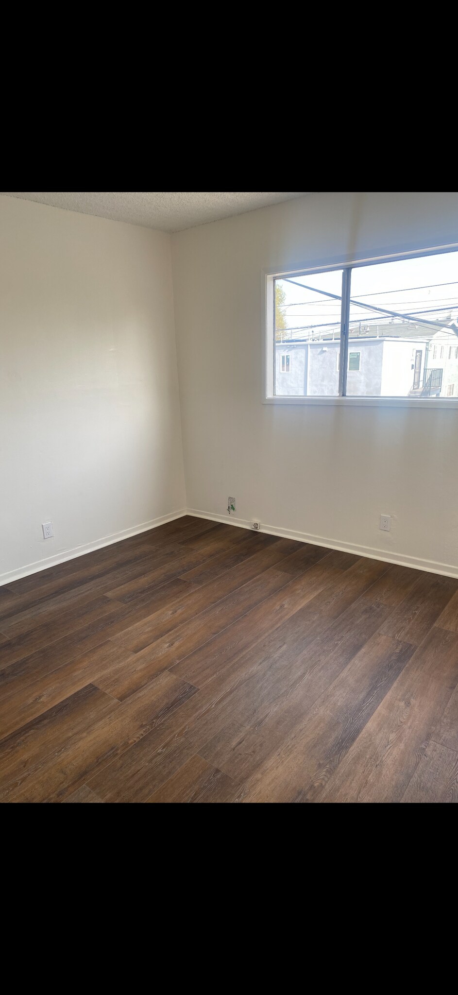 Building Photo - 10010 Anzac Ave