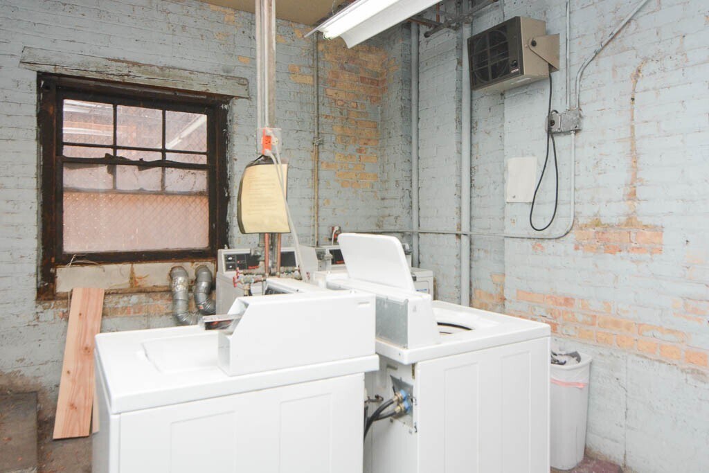 Building Photo - 2149 N Fremont St