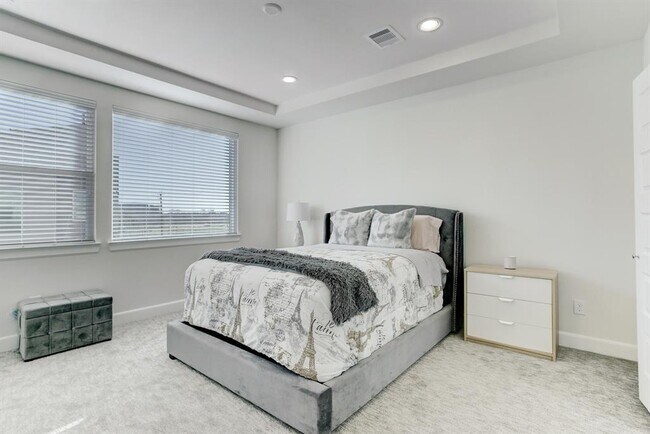 Building Photo - 2703 Eado Edge Ct