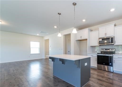 Building Photo - Upscale 2 story Home in Monroe 3-bed 2.5 bath