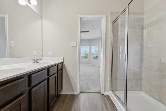 Building Photo - 186 Porcupine Ln