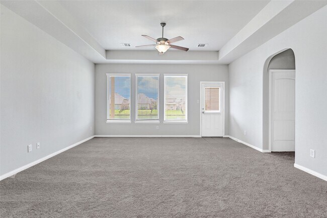 Building Photo - 24931 Pavarotti Pl