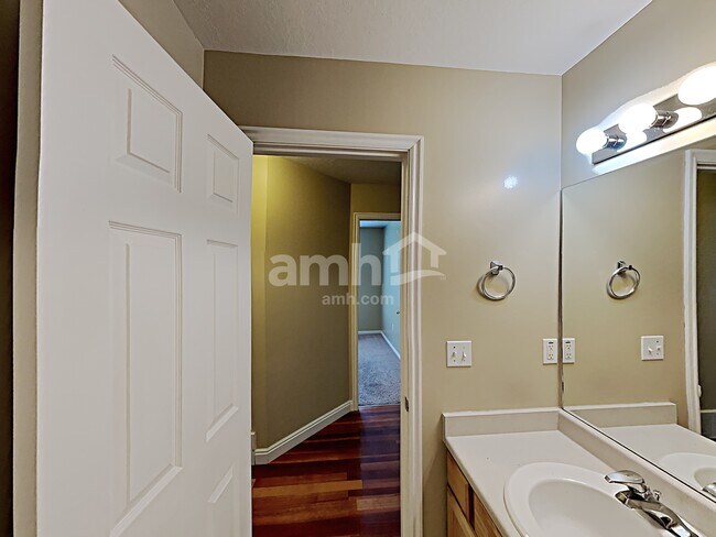 Building Photo - 2671 W 2175 S