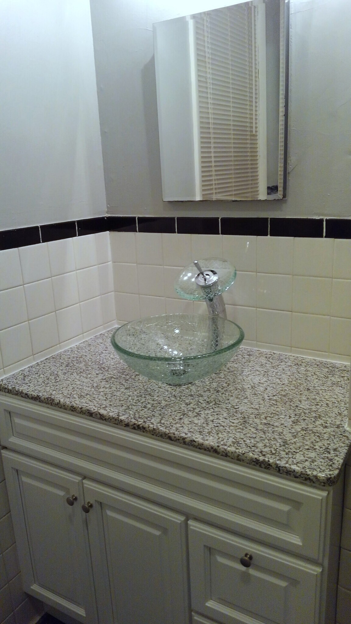 Building Photo - 449 Hamilton St