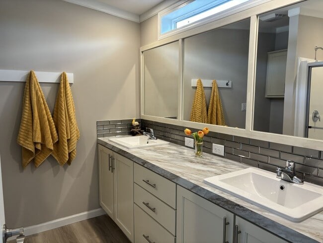 Building Photo - 83 Darby Cay