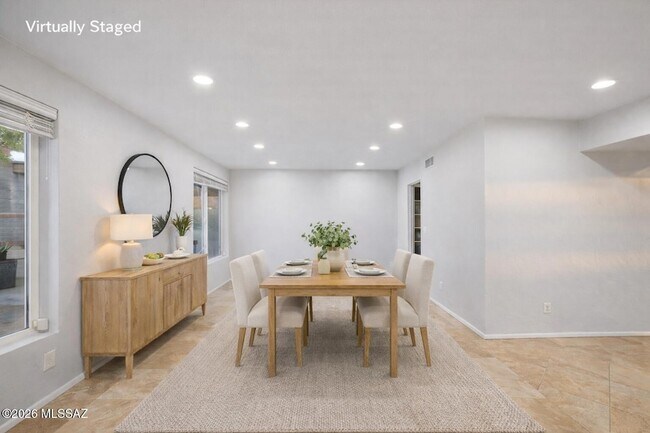 Building Photo - 3721 N Sierra Madre Dr