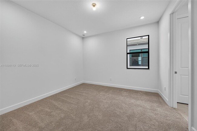 Building Photo - 2722 NW 87th Ter