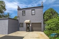 Building Photo - Downtown Lake Geneva Furnished Suite Avail...